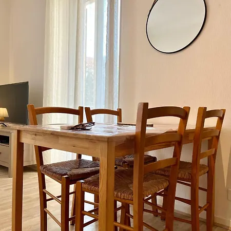 Apartment Coquette Plein Centre, Proche