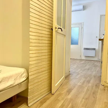 Coquette Plein Centre, Proche Apartment *